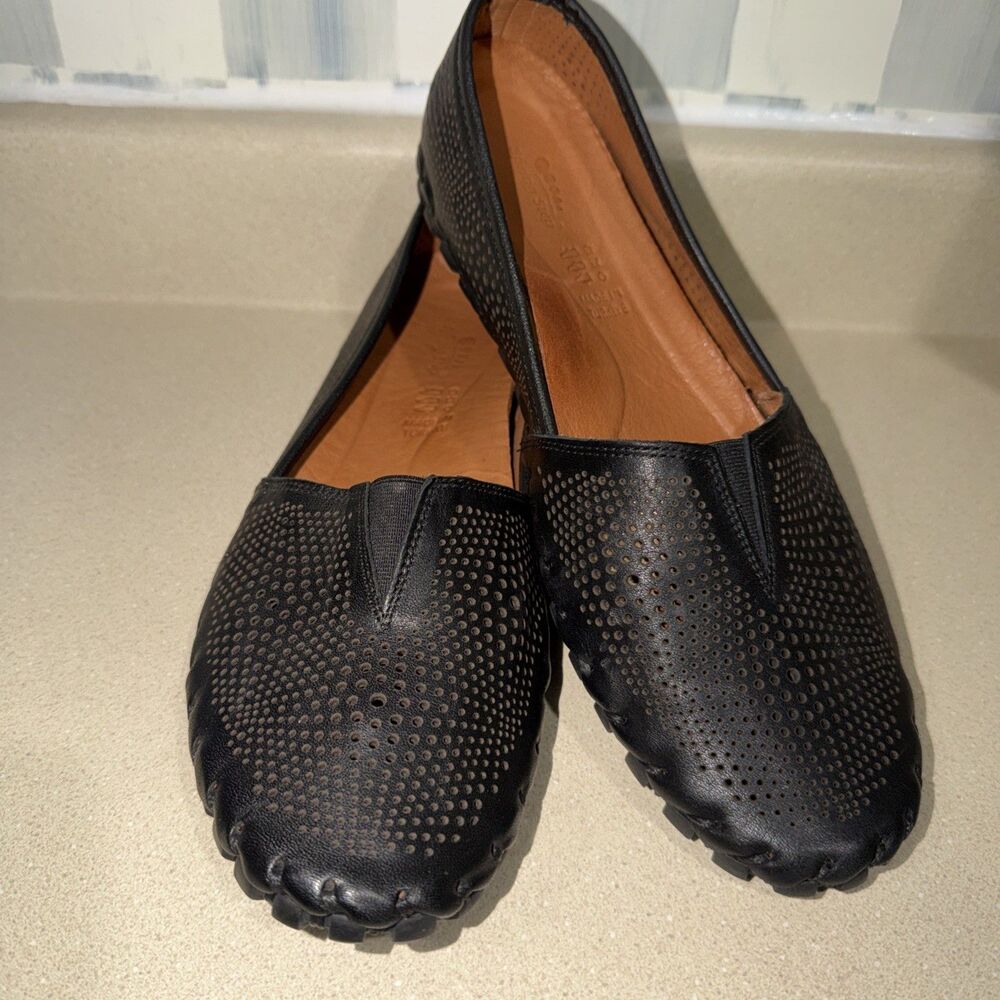 Spring Step Loafers Fusaro Black Leather Dots Cutout Comfort Sz 41 Artisan Boho